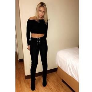 Meet your Posher, Sam